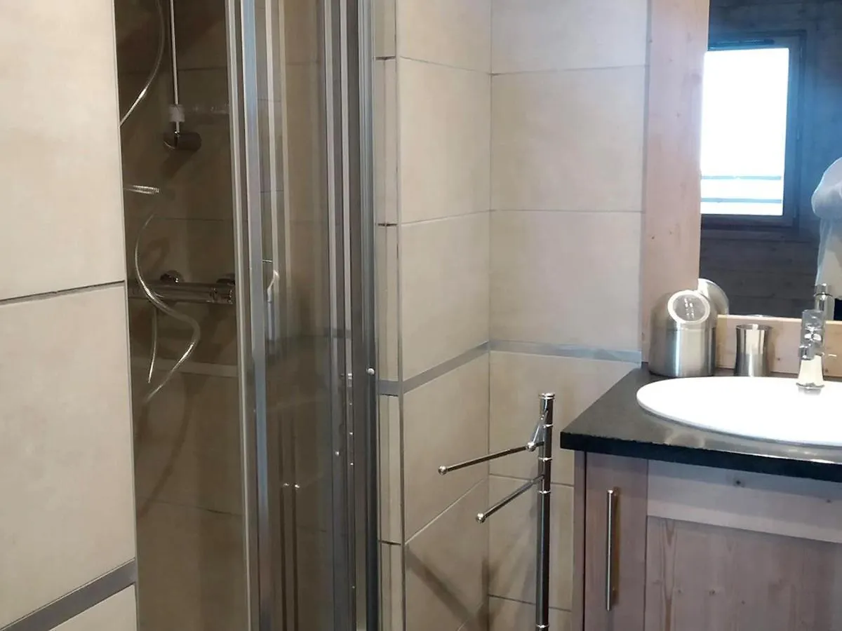 Appartement Moderne 3 Pieces Avec Terrasse Et Parking Aux Saisies - 6 Pers, 53 M² - 3 Etoiles - Fr-1-293-375 Hauteluce 0*,  France